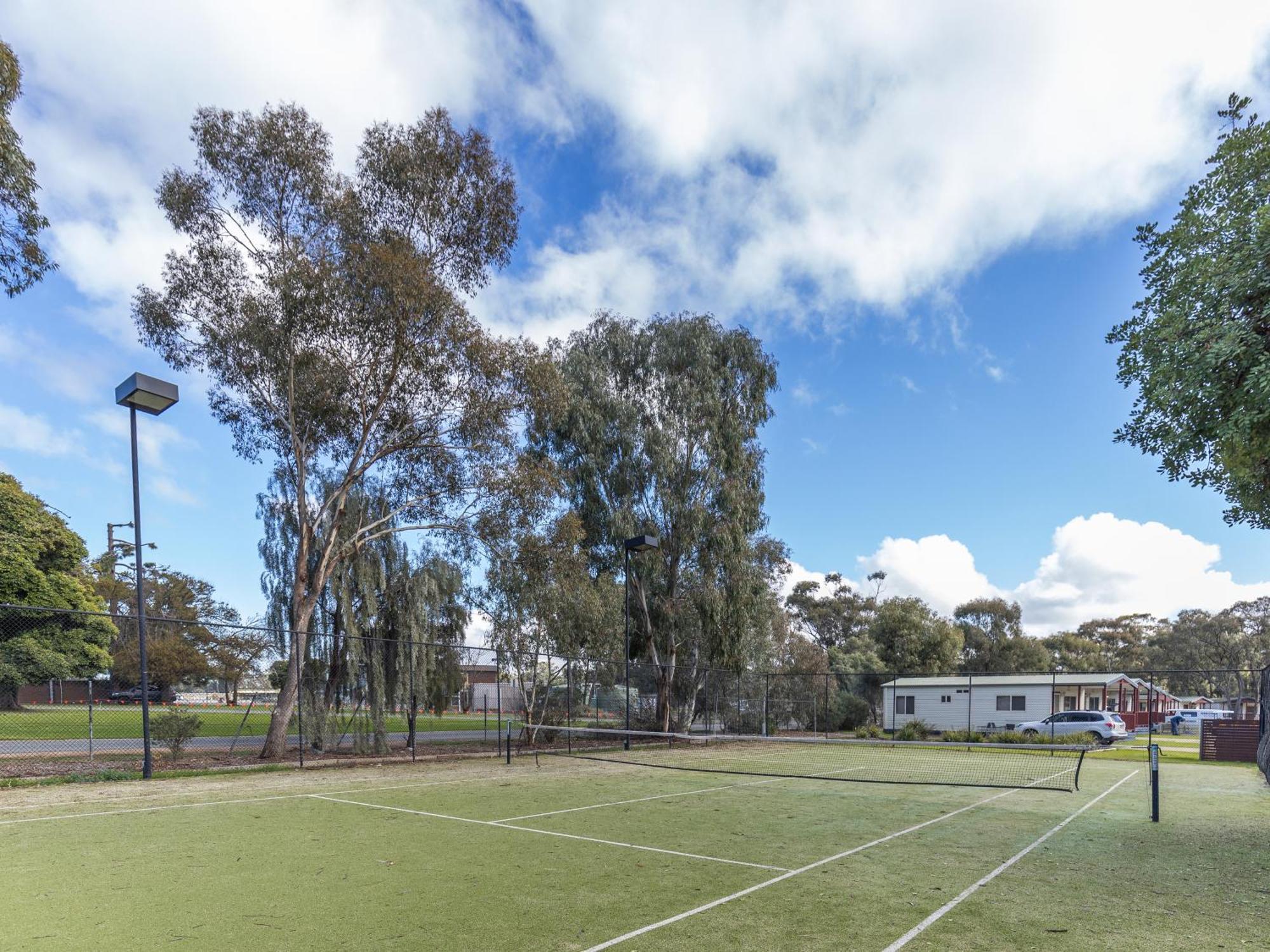 Nrma Echuca Holiday Park Buitenkant foto